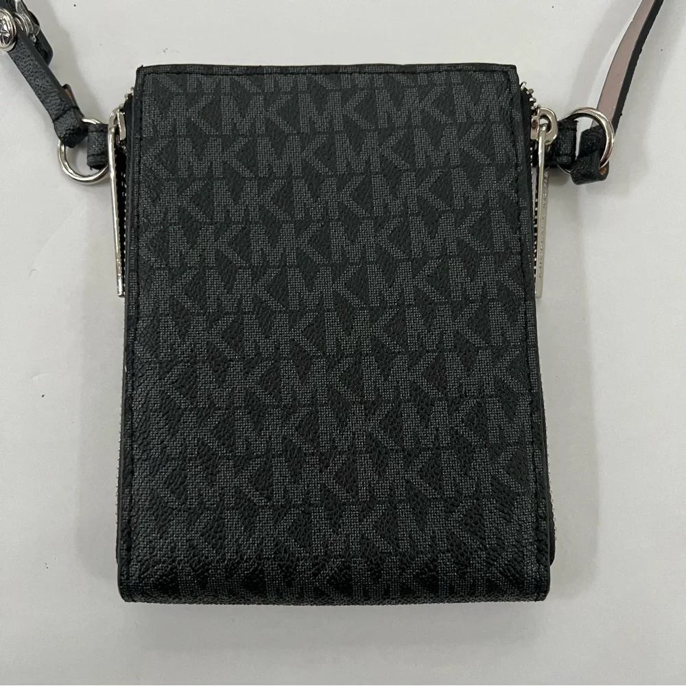 Michael Kors this has